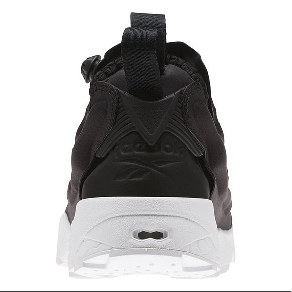 Women Woven Reebok Fury insta pump - Picture 4 of 14